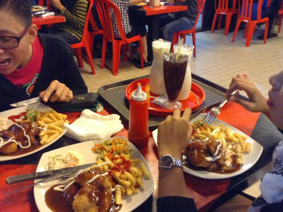 Spice of My Life Chicken Chop di Hutan Bandar Bistro )