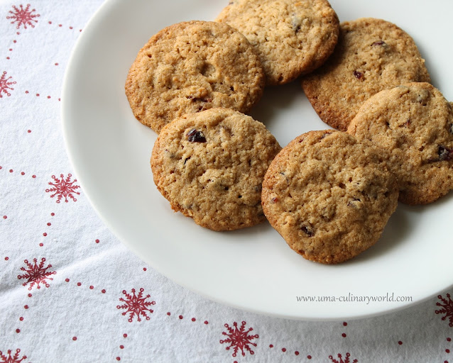 Eggless Whole Wheat Coconut Cookies
