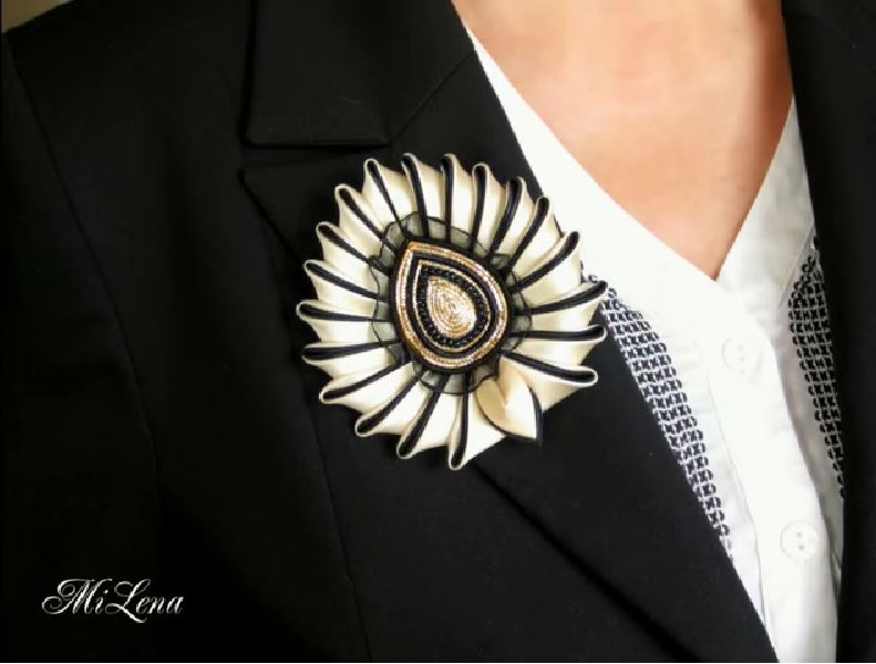 Spectacular Ribbon and Organza Brooch Tutorial Can Have Beaded