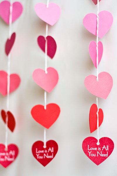 Corazones de papel para decoraciones de San Valentin