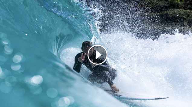 Owen Wright Jack Freestone Get Barrelled in the Wavegarden Cove