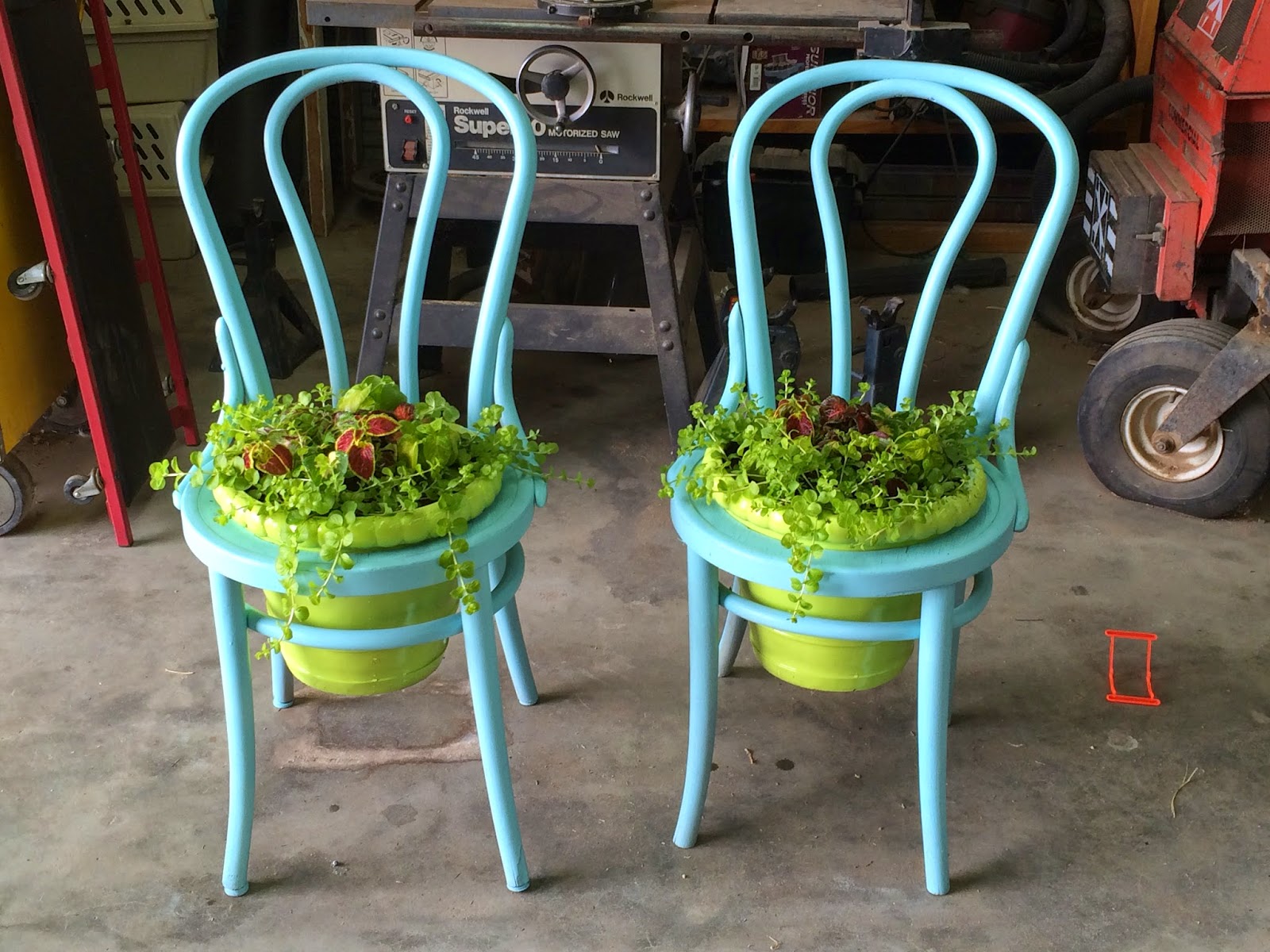 Burlap & Lace DIY Chair Planters