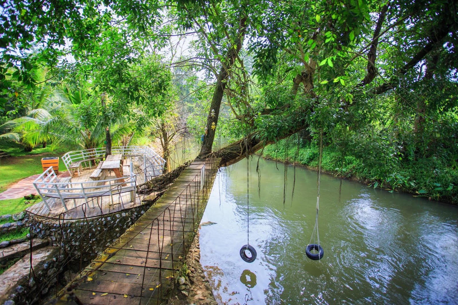 7 ที่พักเขาใหญ่ริมน้ำ บ้านเป็นหลัง เหมาะกับครอบครัว เริ่มต้น 900 บาท! 7 ที่พักเขาใหญ่ริมน้ำ บ้านเป็นหลัง เหมาะกับครอบครัว เริ่มต้น 900 บาท!