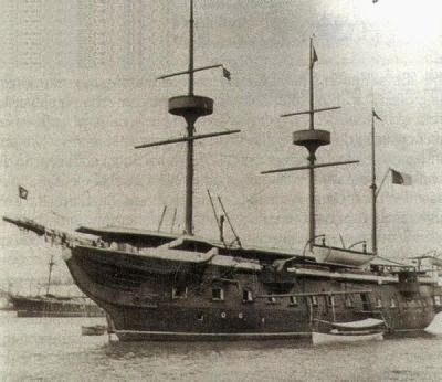 A fragata fundeada em Ponta Delgada, nos Açores,
em Agosto de 1878, no decurso da sua última viagem