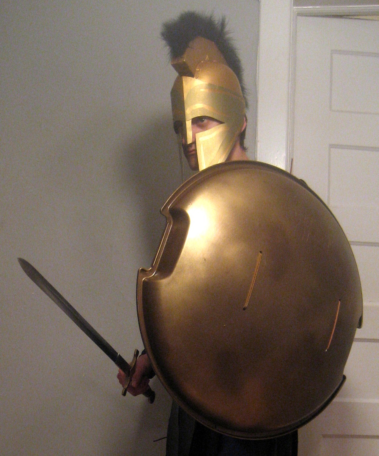 how to make a greek war helmet