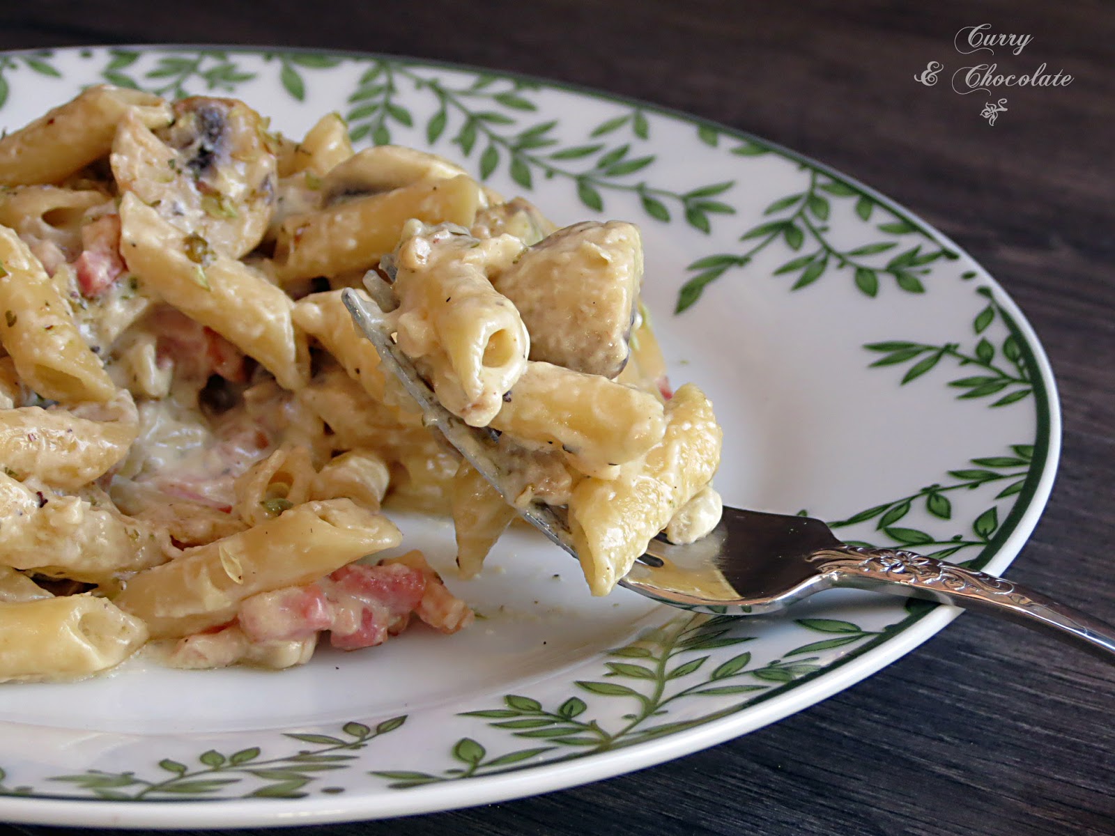 Macarrones con champiñones y panceta – Bacon and mushroom pasta Macarrones con champiñones y panceta – Bacon and mushroom pasta