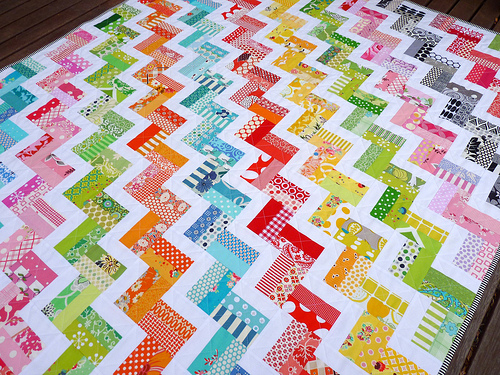 Zig Zag Rail Fence Quilt pattern by Red Pepper Quilts