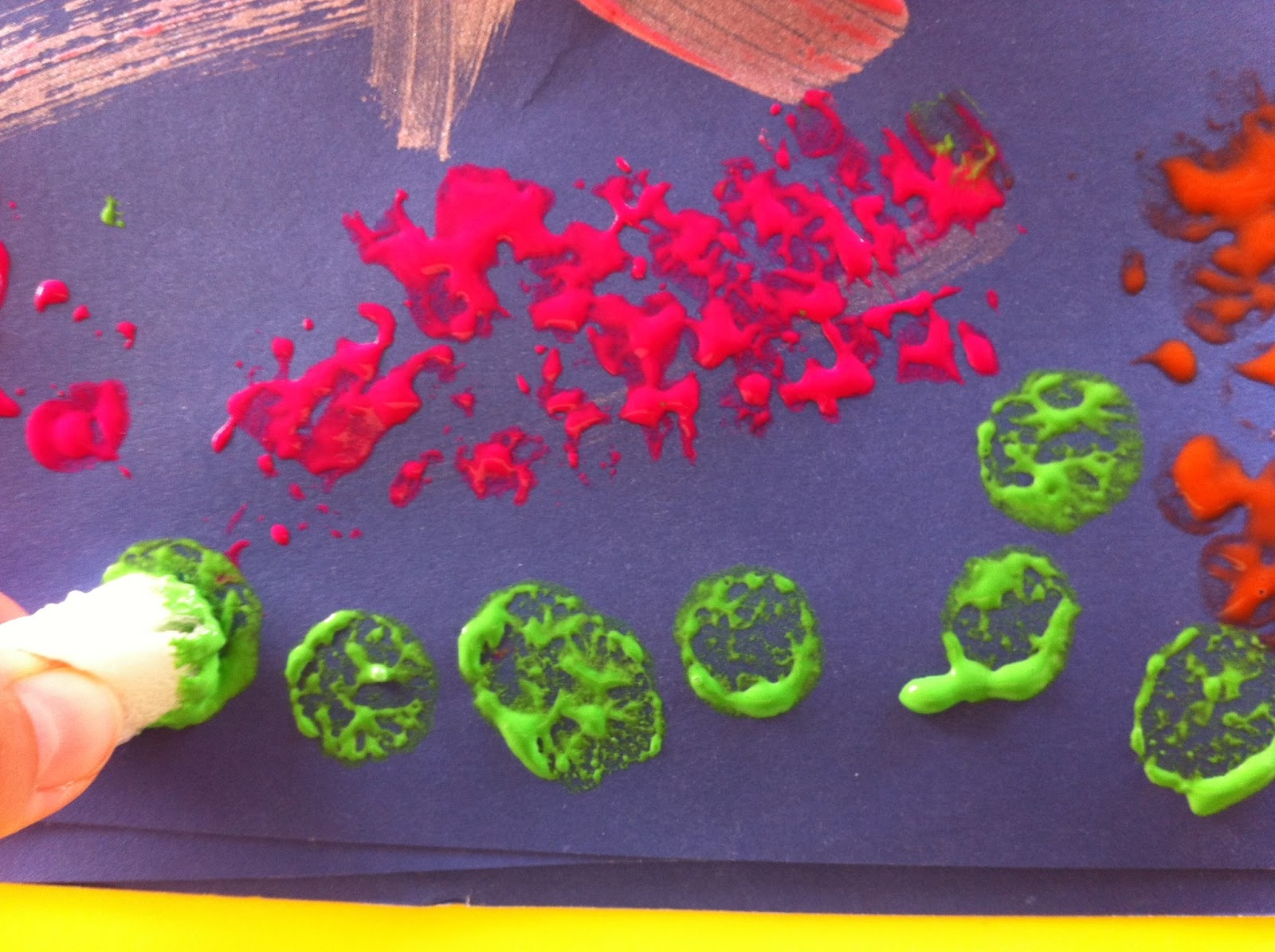 Make PAINTING FUN by adding household items. Kids Activities & Tips