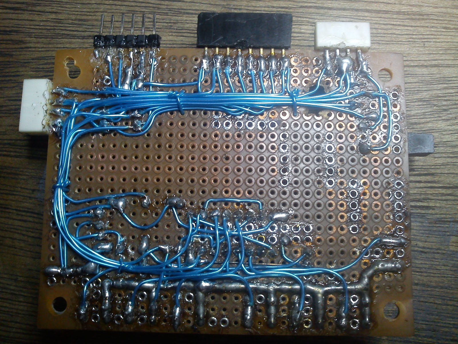 Dysfunctional Technologies Amplifier Interface (PIC12F1840) Revisited