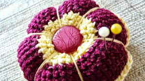 Ideas para el día de la madre: alfileteros al crochet