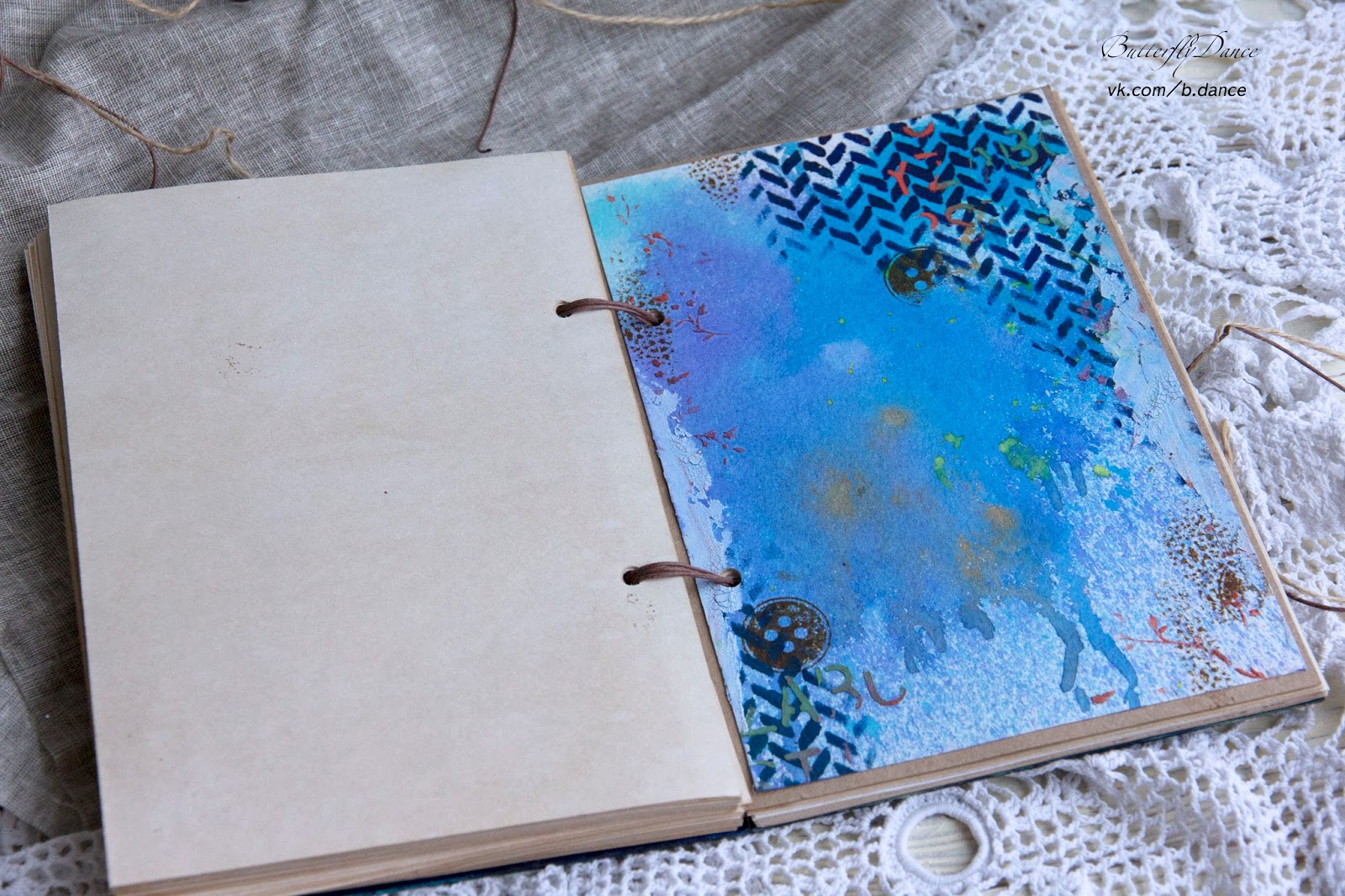 Арт блокнот "мир моих кукол". Артбук идеи. Мир в блокноте. Мир в блокноте. Красивые блокноты с замком.