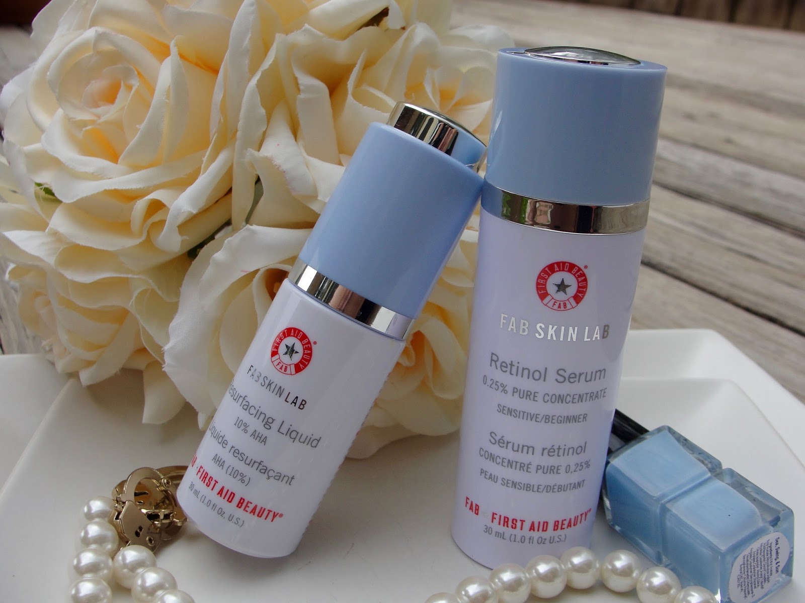 FIRST AID BEAUTY RETINOL SERUM & RESURFACING LIQUID REVIEW & GIVEAWAY