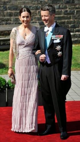 Crown Princess Mary of Denmark wore Heartmade Gown. Style of Princess Mary