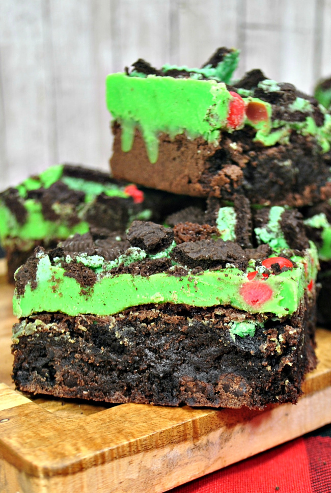 Get Into The Holiday Spirit with Grinch Brownies