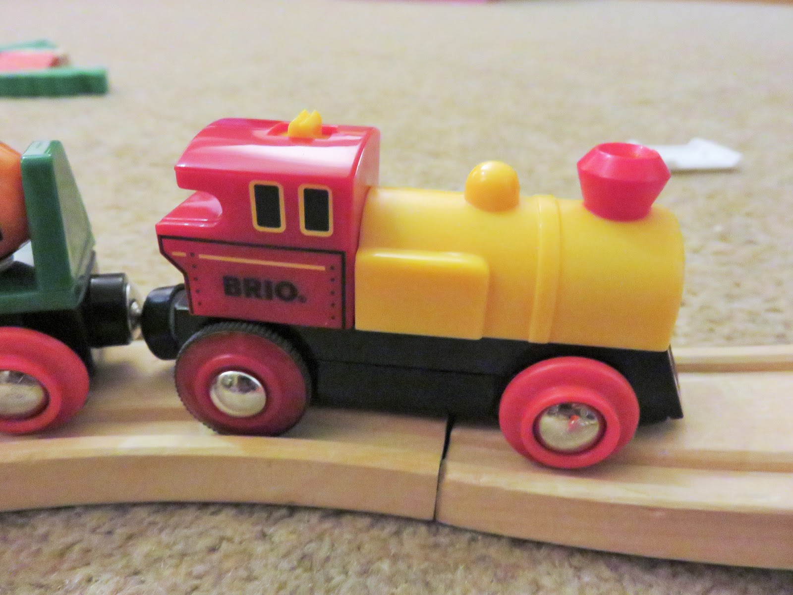 brio battery operated train and wagons