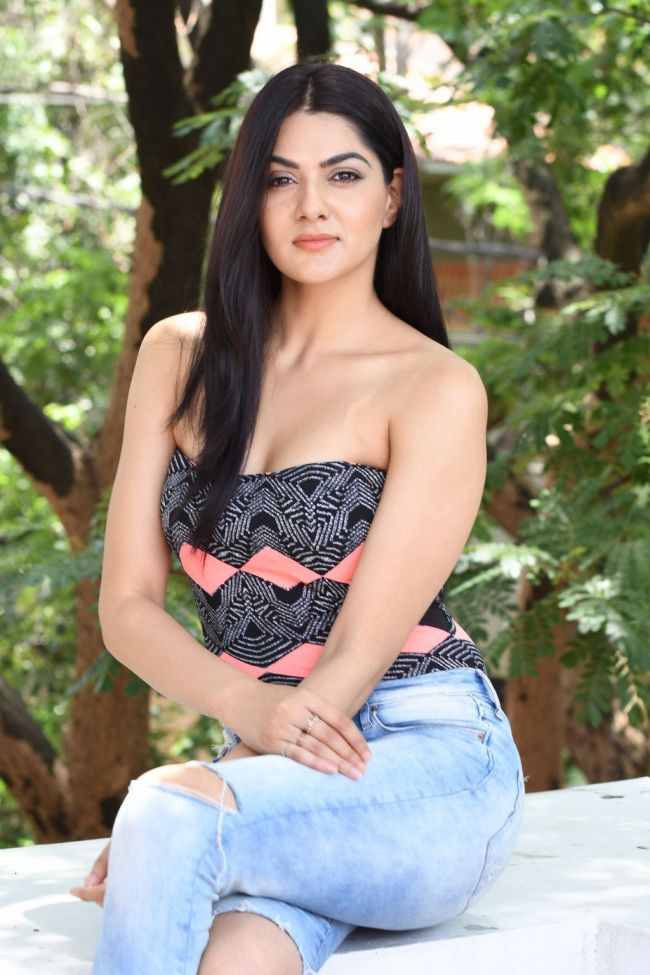 Sakshi Chowdary Sakshi Chowdary
