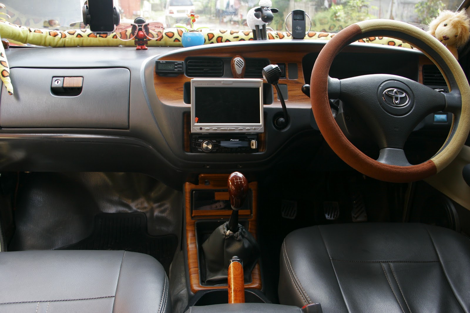 Gubuk Mobil Koleksi 65 Foto Modifikasi Mobil Kijang Lsx Terbaru Dan Terlengkap