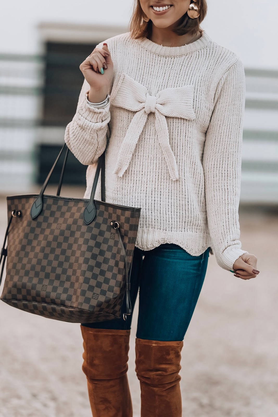 Scallop, Chenille Bow Sweater + 2019 Goals - Something Delightful Blog