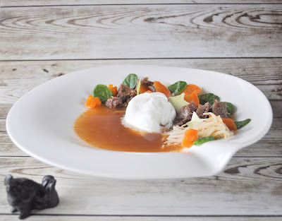 Rindfleischsuppe Phở bò