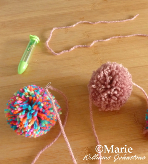 How to Make Yarn Pom Poms - Parties for Pennies