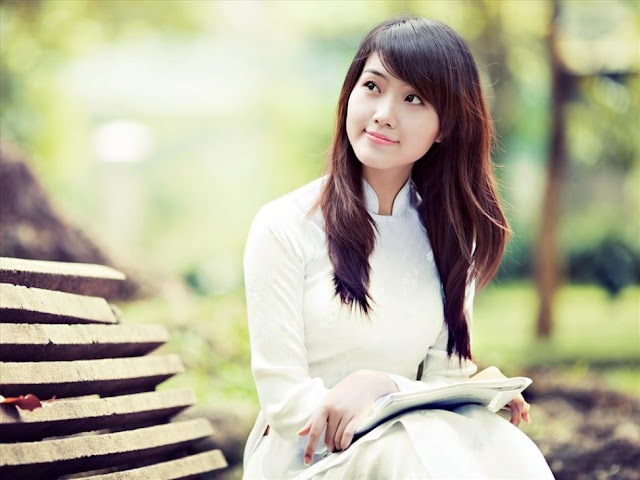 anh-thieu-nu-mac-ao-dai anh-thieu-nu-mac-ao-dai