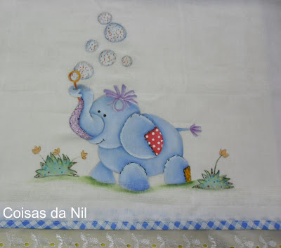 fralda pintada para menino com elefantinho