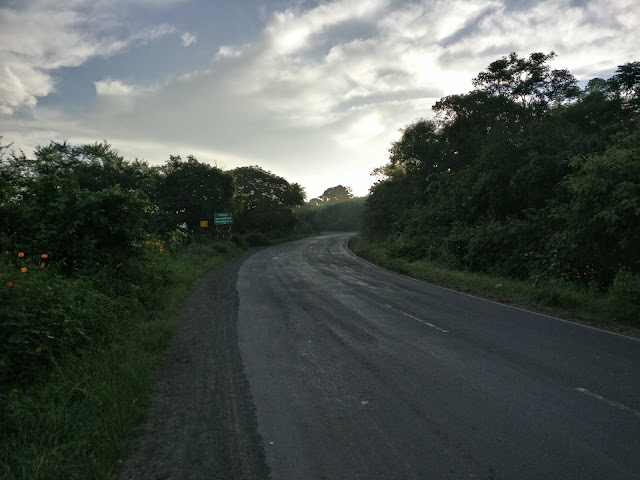 the road at Paud the morning ride to dudhiware via Paud