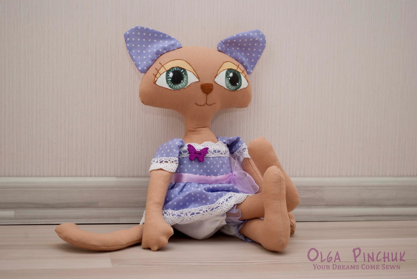 игрушка кошка, игрушки ручной работы грн, игрушки в наличии, игрушки ручной работы Ольги Пинчук, единороги ручной работы, кошка ручной работы, игрушка кошка, коты ручной работы, игрушки для детей, интерьерная игрушка, смугасте щастя
