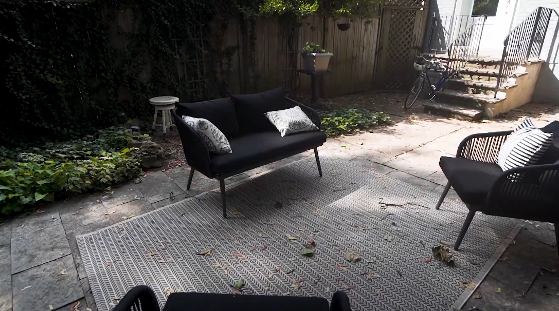 29 Photos vs. 17 Hawthorn Ave, Toronto, ON Interior Design Luxury Home Tour