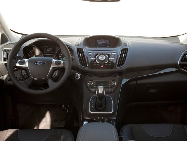 Ford Kuga 2014 - interior