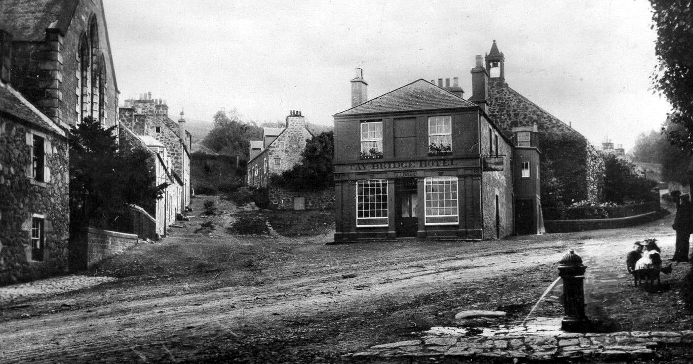 Tour Scotland Photographs Old Photograph Tay Bridge Hotel Newburgh