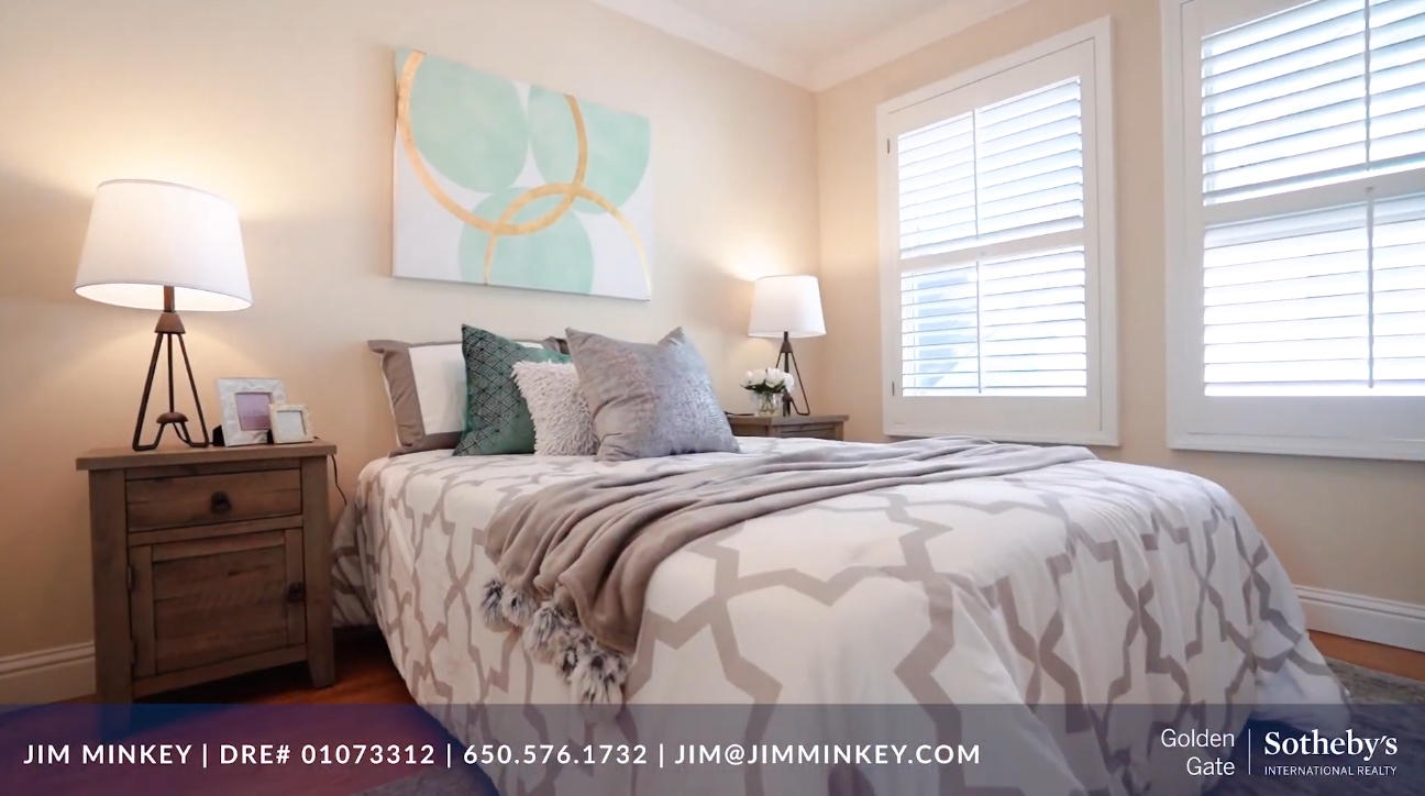 15 Photos vs. Belmont, CA Home Interior Design Tour
