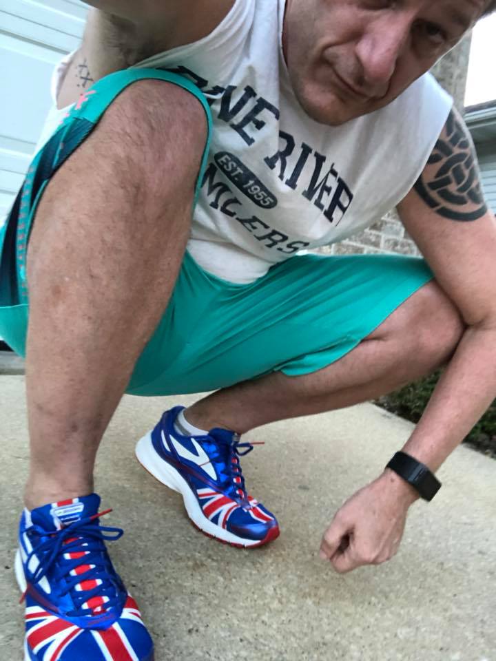 brooks union jack running shoes