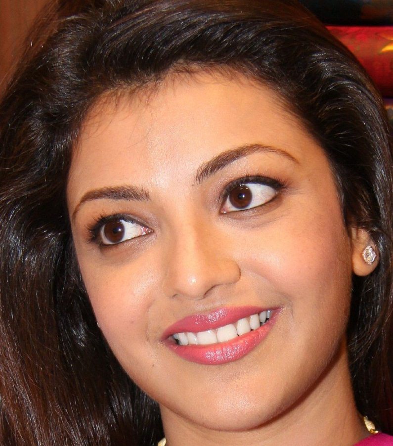 Hindi Actress Kajal Aggarwal Oily Face Close Up Photos