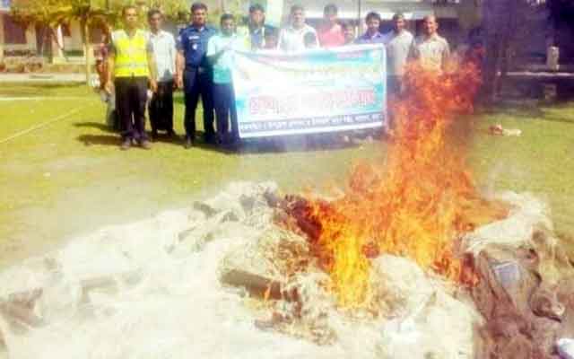 Operation Dacope seized 4,000 meters of nets দাকোপে অভিযান চালিয়ে ৩০ হাজার মিটার জাল জব্দ