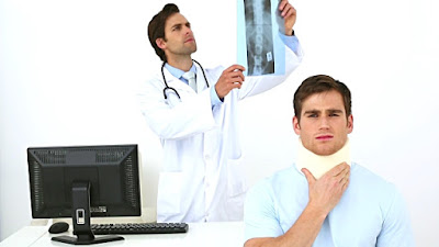 How Chiropractic Care Helps Treat Whiplash and Neck Injury - El Paso Chiropractor