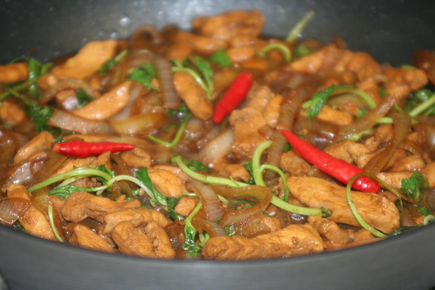 National Foods Recipes: Thai Chicken with Sweet Chili Basil