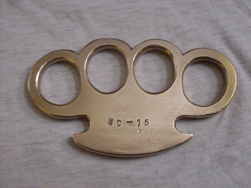 WeaponCollector's Knuckle Duster and Weapon Blog Solid Brass Knuckles