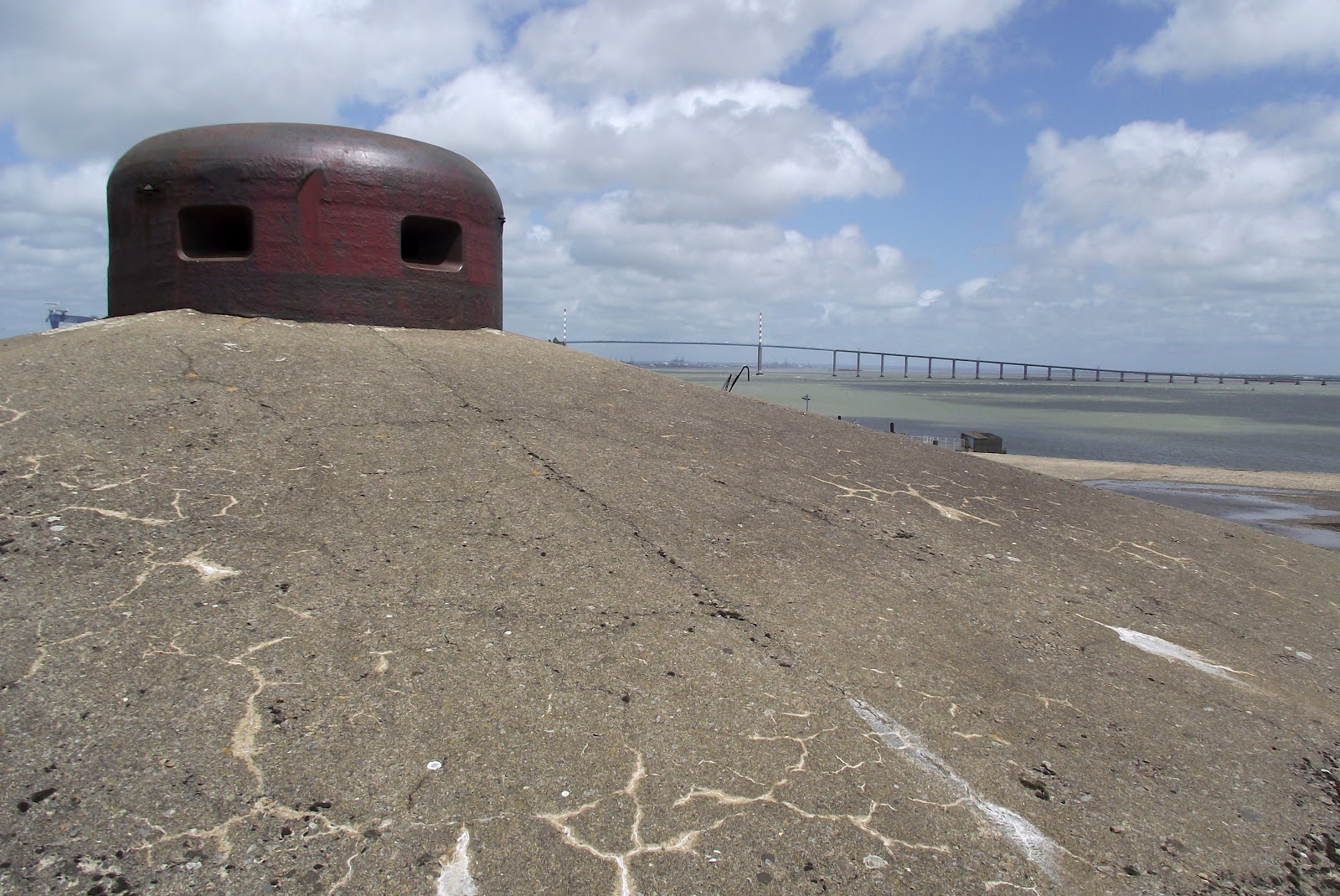 YoungManGoneWest: St Nazaire U-Boat Pens