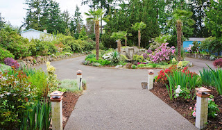 Landscape%2BPros%2BInfo.jpg