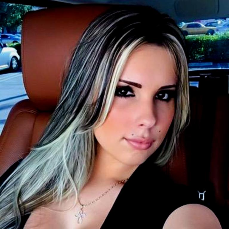 MUJERONES ESPECTACULARES: KATHY FERREIRO