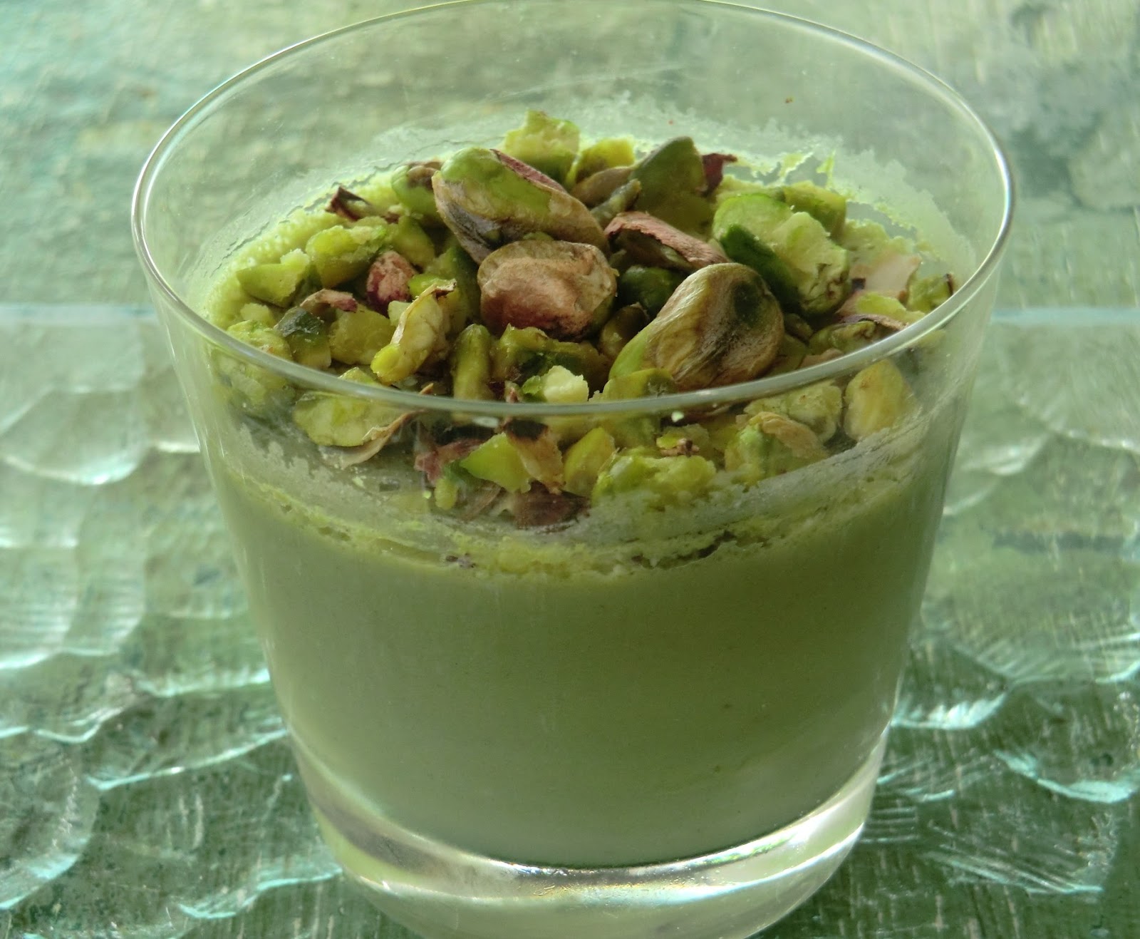 Verrine Salée Sans Gluten Et Sans Lactose Verrine au thé vert matcha et aux pistaches sans lactose et sans gluten -  Ma petite cuisine gourmande sans gluten ni lactose