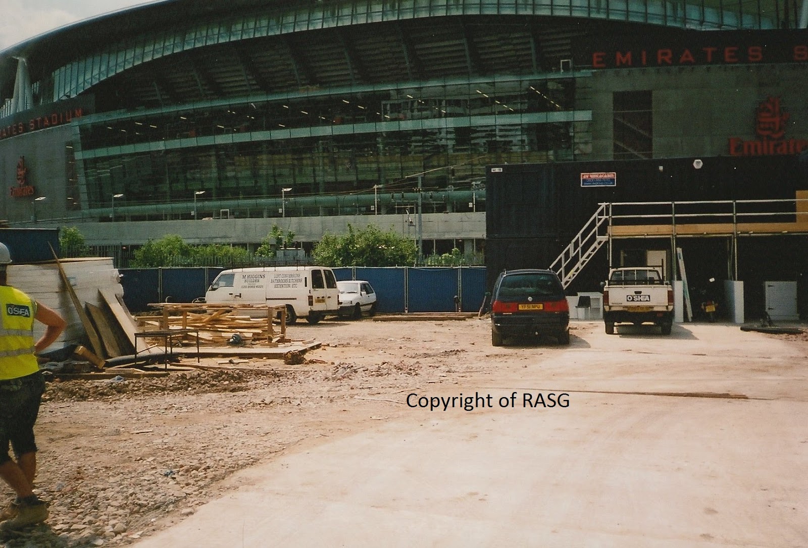 Emirates Stadium Build: Architectural Marvel, Community Hub