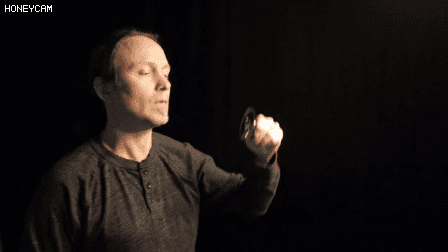 어른의 비눗방울 놀이_1.gif