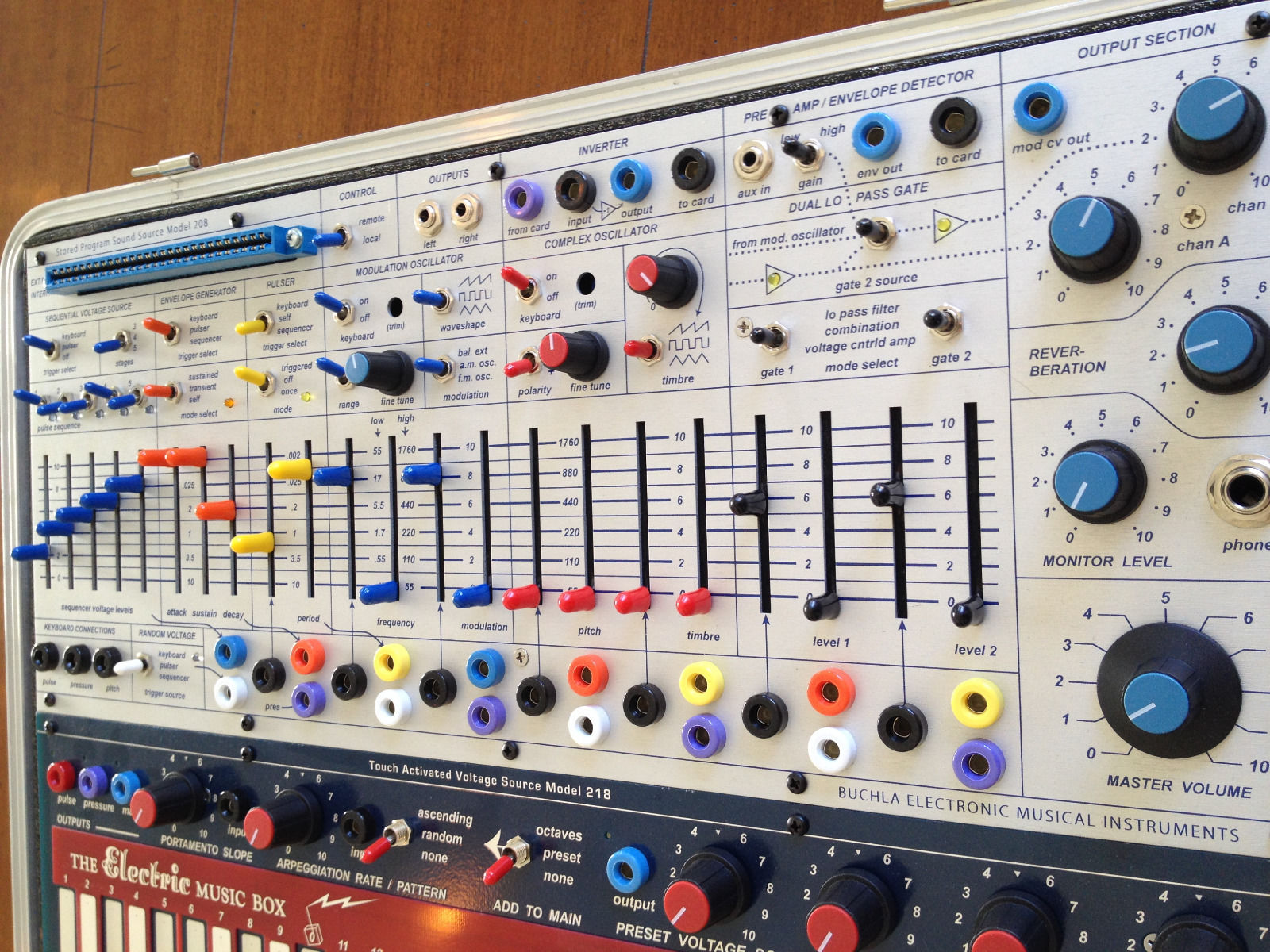Buchla Music caballete 200e Digital uno Skylab Snoopy Araña Sintetizador FRIDGE MAGNET 