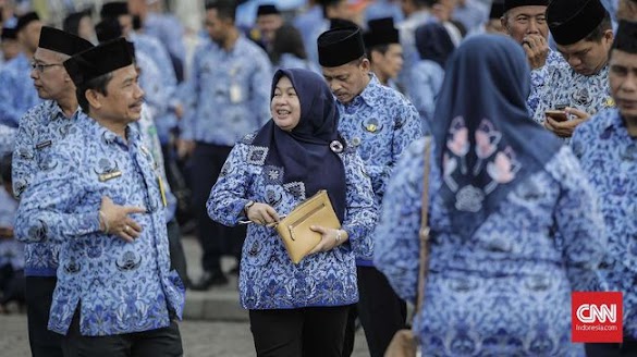 Peraturan Kemendagri soal Jilbab ASN Harus Dimasukkan ke Dalam Kerah Dikritik Keras Peraturan Kemendagri soal Jilbab ASN Harus Dimasukkan ke Dalam Kerah Dikritik Keras