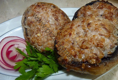 Pieczarki faszerowane kaszą gryczaną Pieczarki faszerowane kaszą gryczaną
