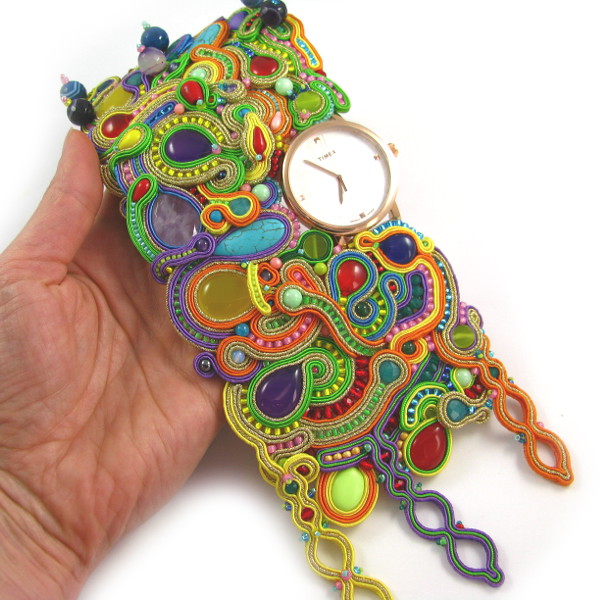Bransoleta soutache z zegarkiem Bransoleta soutache z zegarkiem