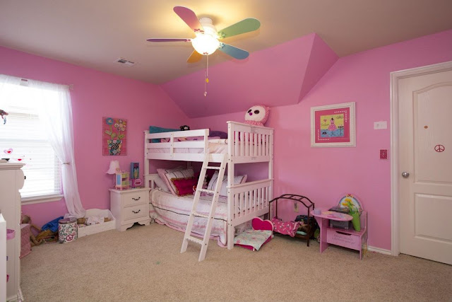 admirable-girls-room-ceiling-fan