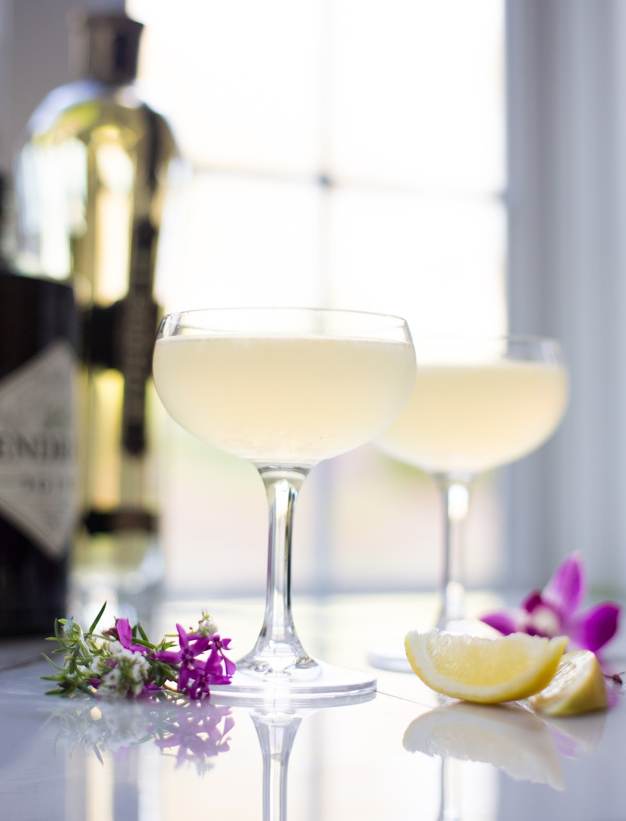 Straight to the Hips, Baby G & Tea (Gin & Green Tea Sour)